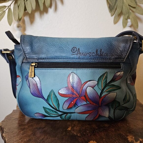 Anuschka Hand Painted Leather Shoulder Bag Blue Floral Turnlock - Picture 3 of 16
